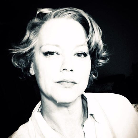 Meet your Posher, Leah - Picture 1 of 1